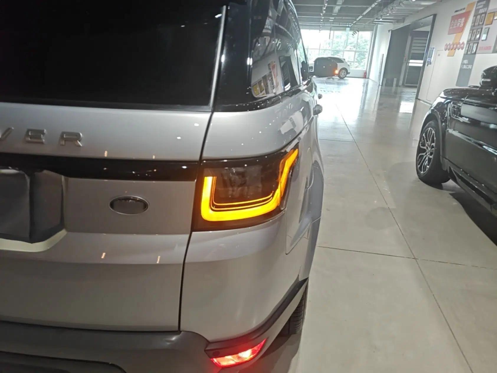 Land Rover Range SportNew Energy 2021 P400e SE — миниатюра 7