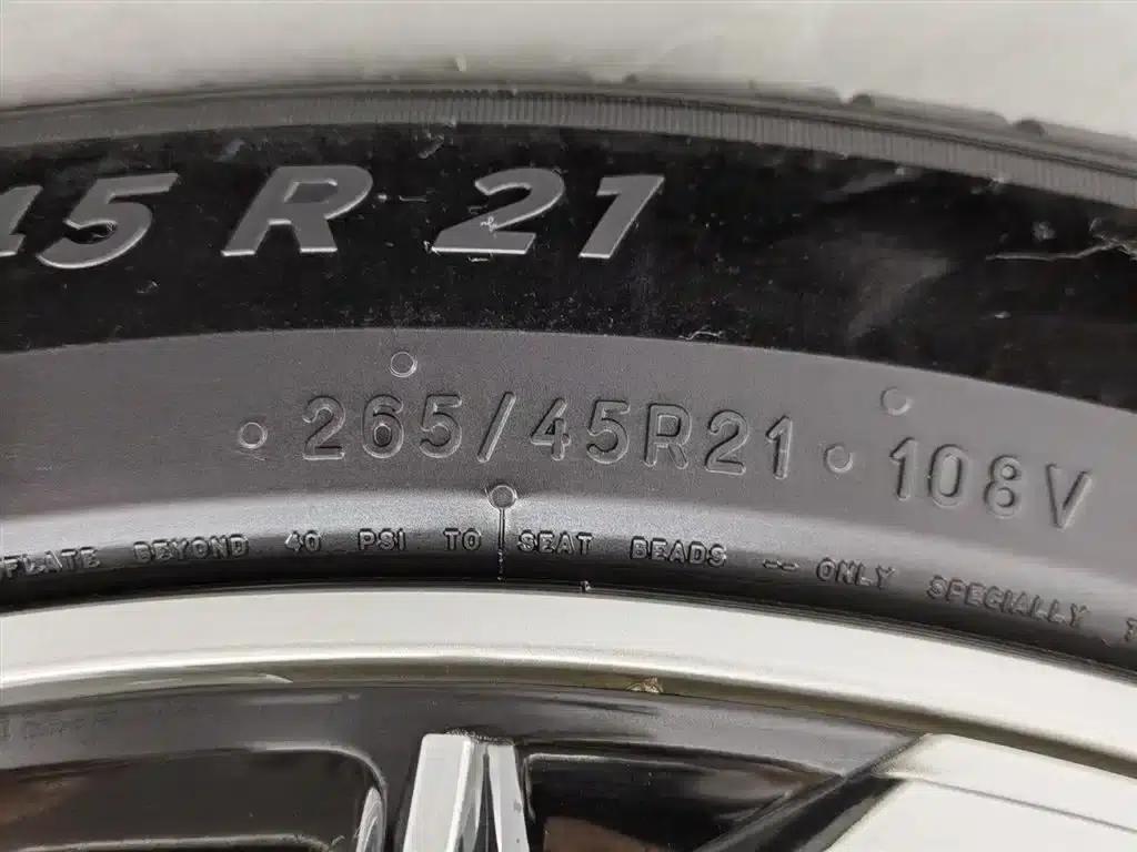 eπ008 2025 636Ultra Pure Electric Version 5-Seater — миниатюра 24