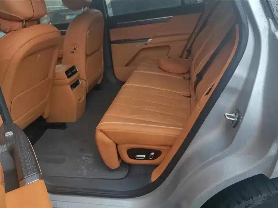 eπ008 2025 Model 210Ultra Intelligent Driving Edition 5-Seater — миниатюра 11