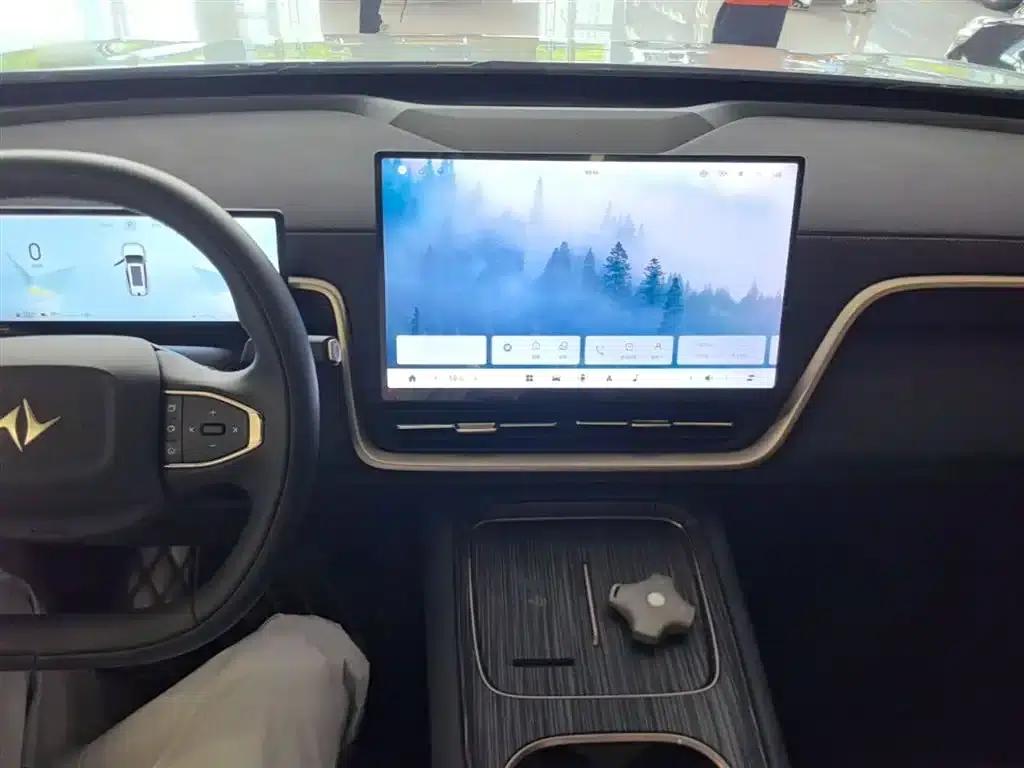 eπ008 2025 Model 210Ultra Ruyi Edition 6-Seater — миниатюра 10