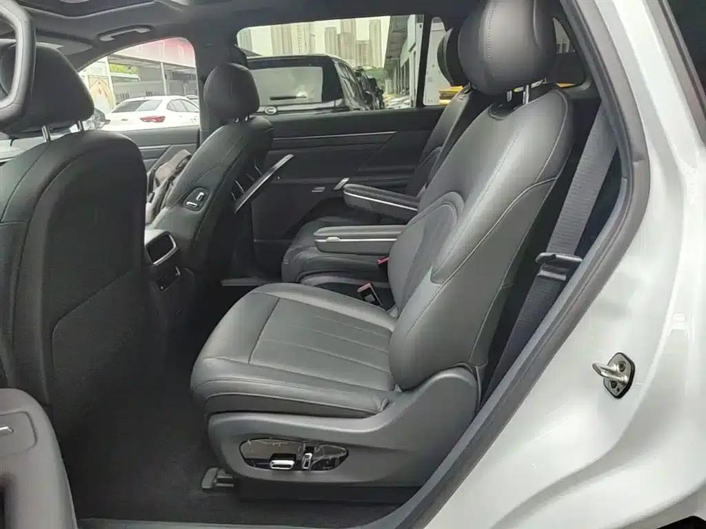 eπ008 2026 Model Six-Seat Pure Electric Family Edition — миниатюра 17