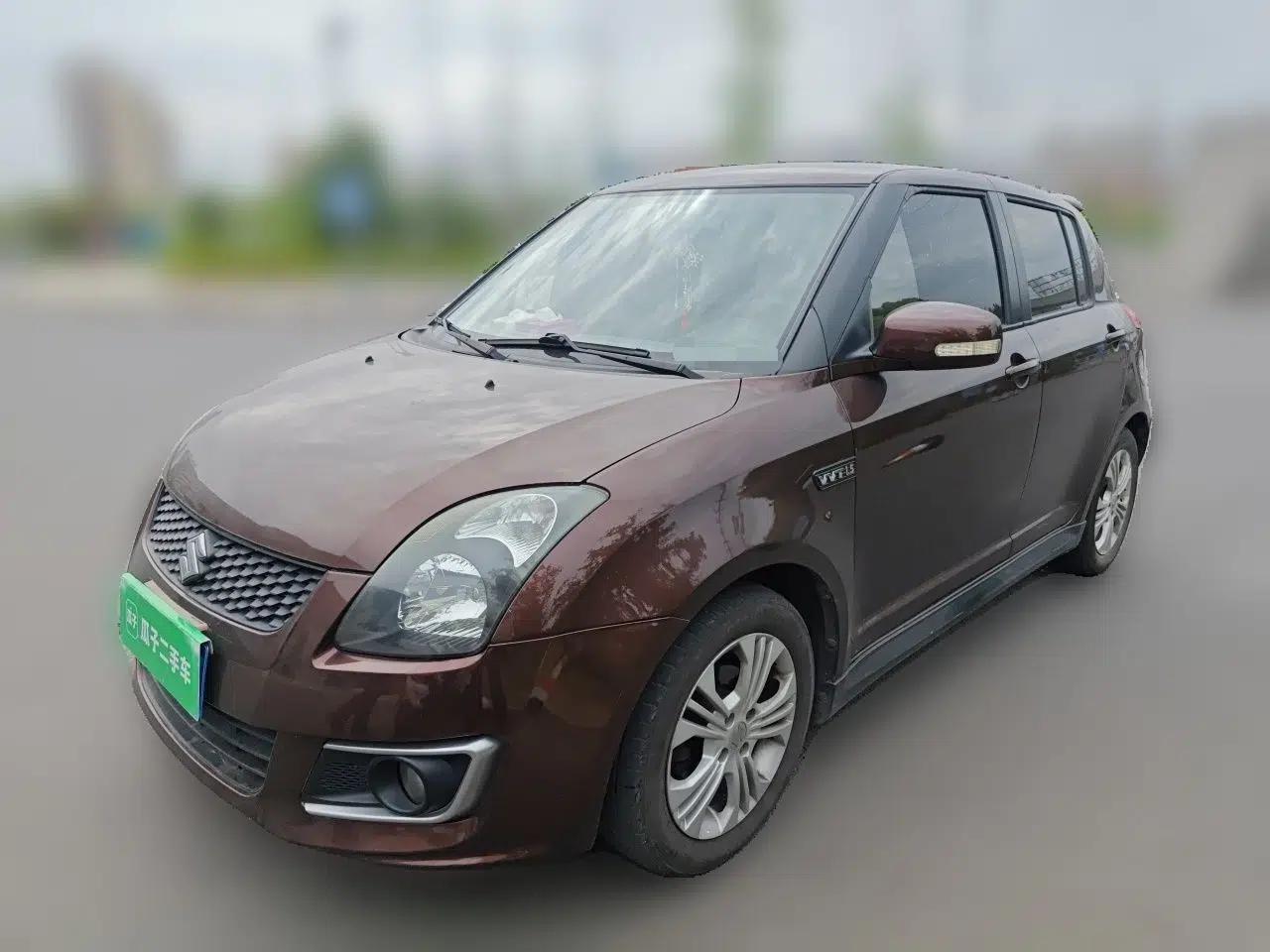 Suzuki Swift 2013 1.5L Manual Standard Edition — миниатюра 1
