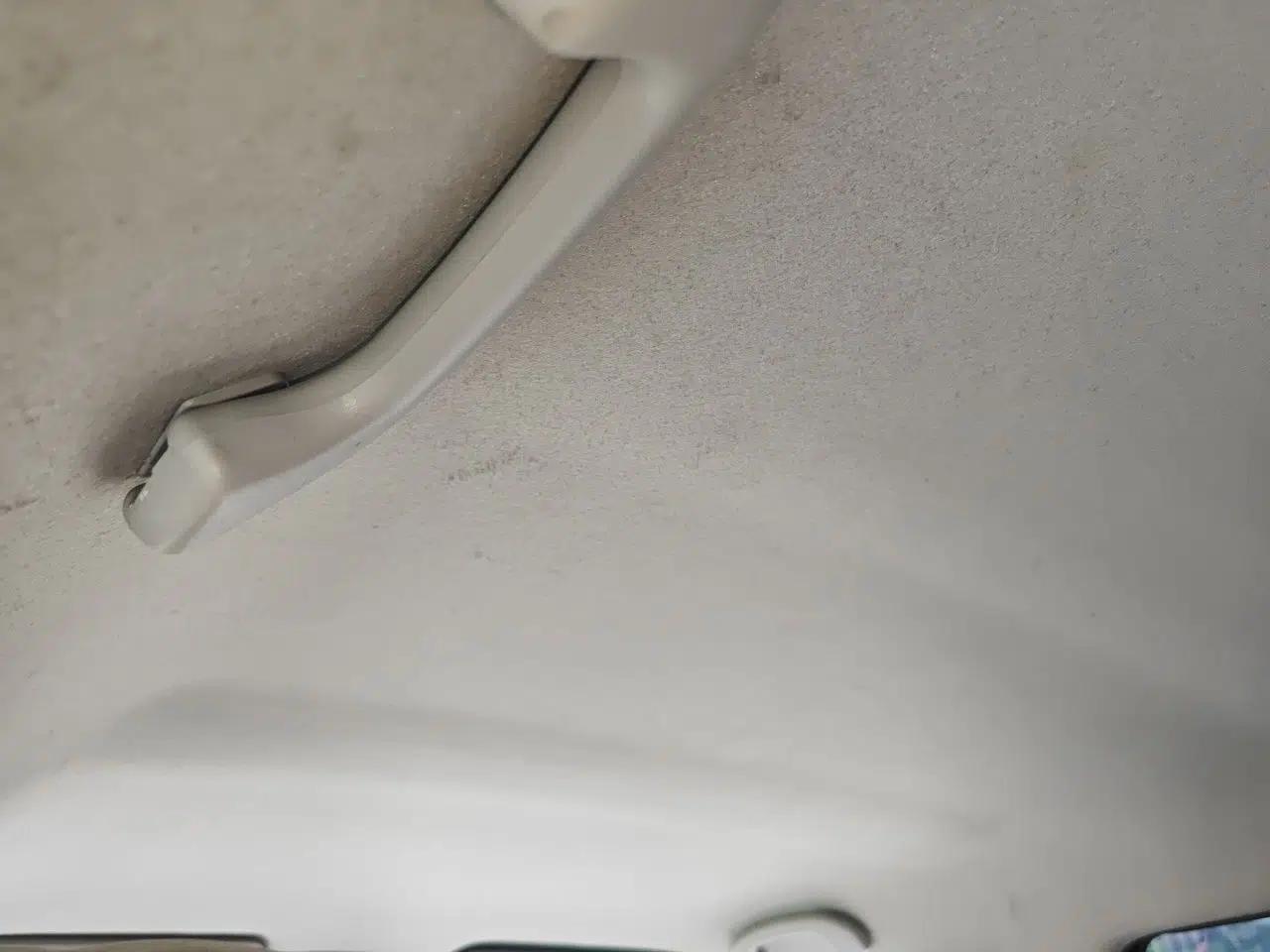 Suzuki Swift 2013 1.5L Manual Standard Edition — миниатюра 19