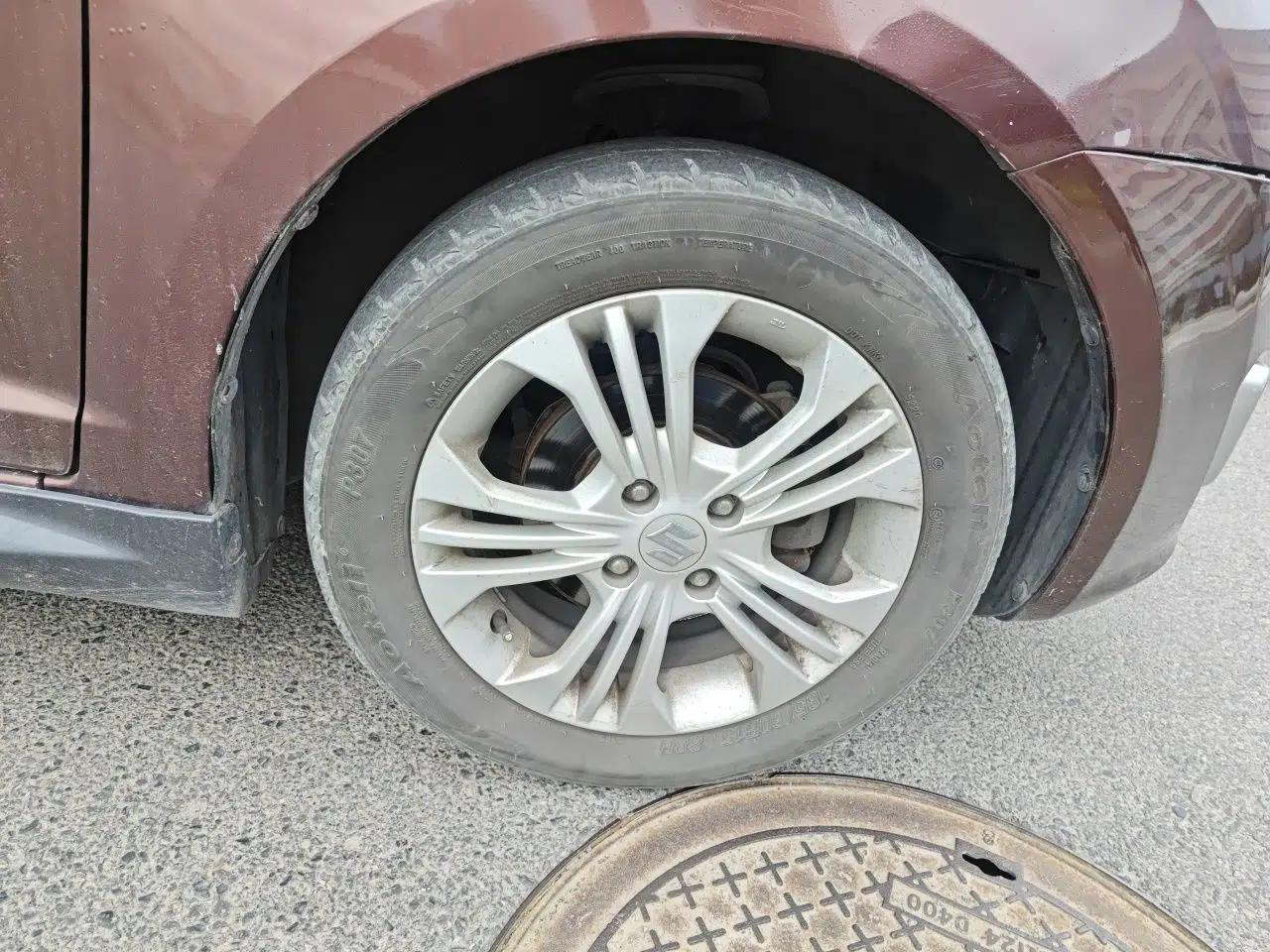 Suzuki Swift 2013 1.5L Manual Standard Edition — миниатюра 8