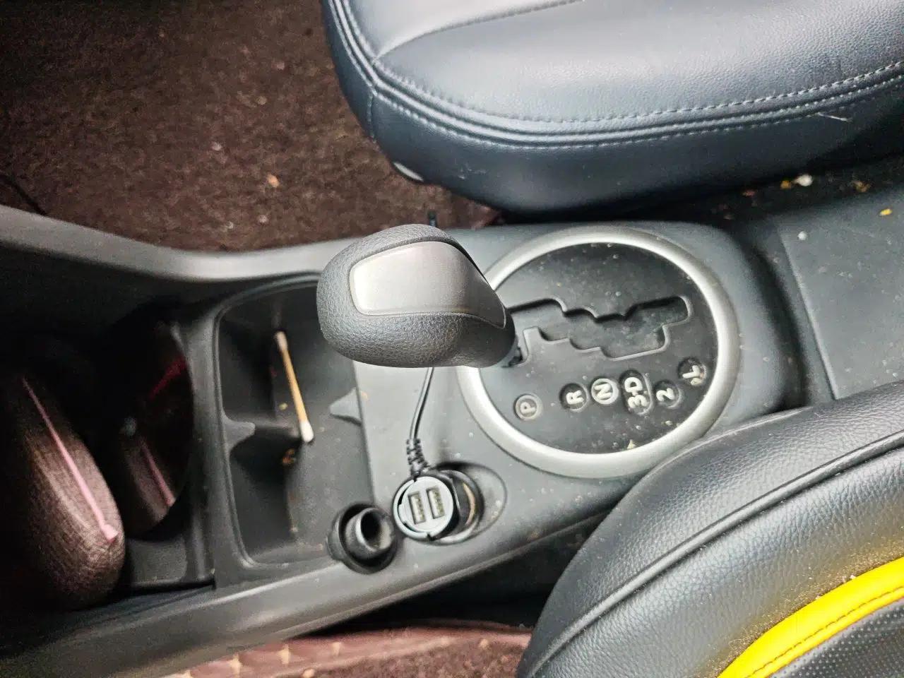 Suzuki Swift 2014 1.5L Automatic Fashion Edition — миниатюра 15