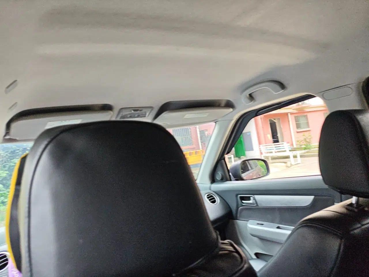 Suzuki Swift 2014 1.5L Automatic Fashion Edition — миниатюра 19