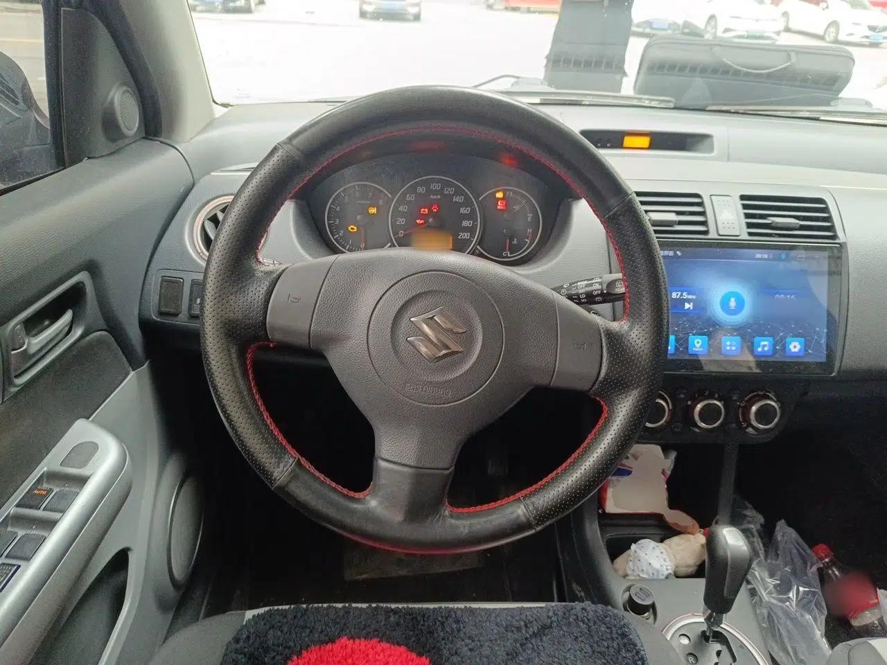 Suzuki Swift 2013 1.5L Automatic Standard Edition — миниатюра 11