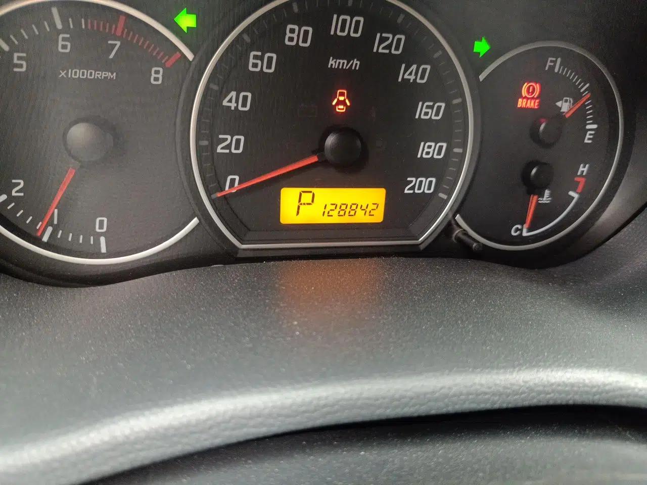 Suzuki Swift 2013 1.5L Automatic Standard Edition — миниатюра 13