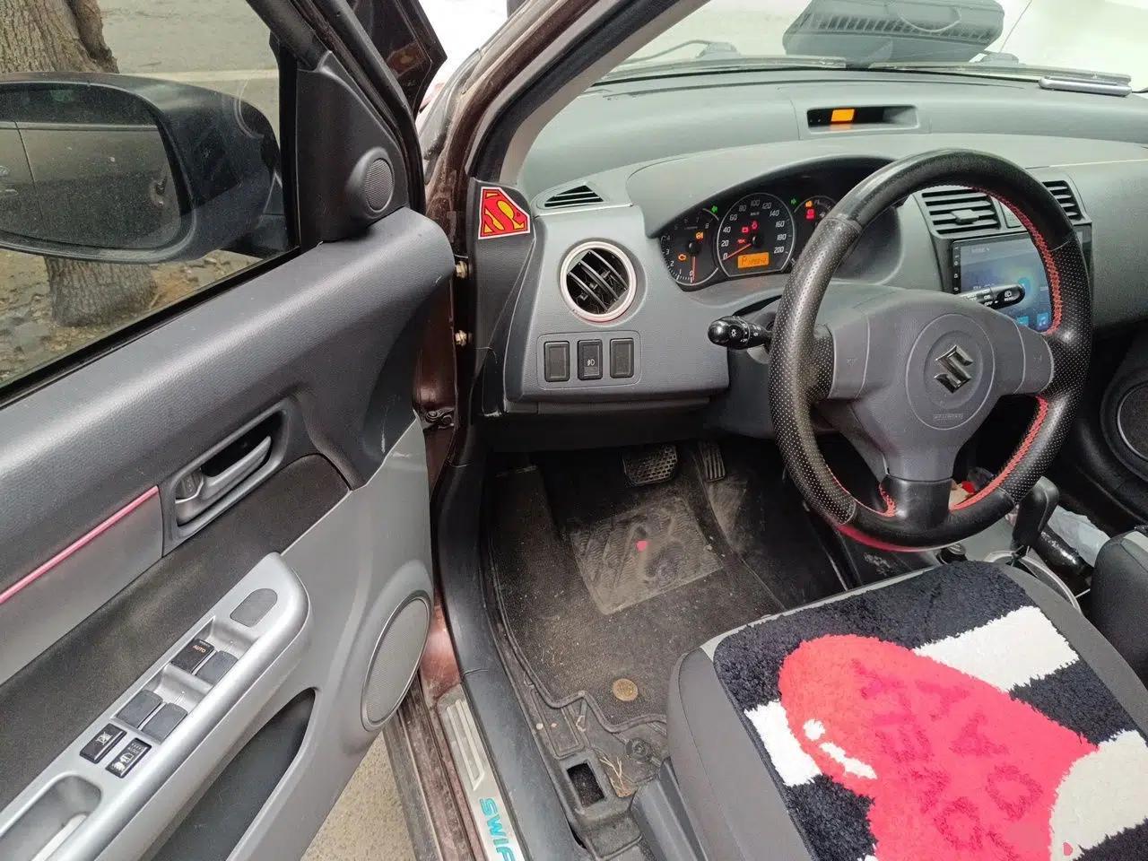 Suzuki Swift 2013 1.5L Automatic Standard Edition — миниатюра 17