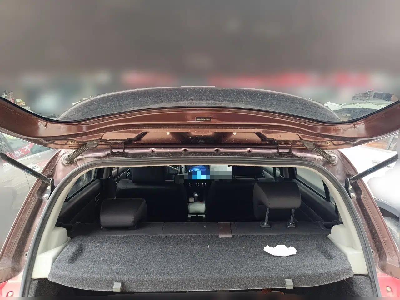 Suzuki Swift 2013 1.5L Automatic Standard Edition — миниатюра 20