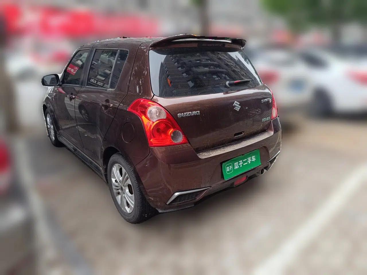 Suzuki Swift 2013 1.5L Automatic Standard Edition — миниатюра 4
