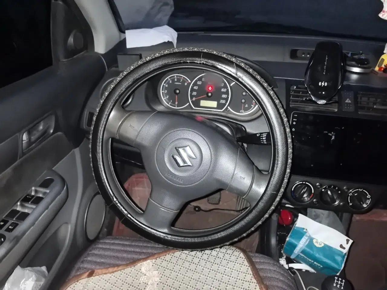 Suzuki Swift 2013 1.3L Manual Value Edition — миниатюра 11
