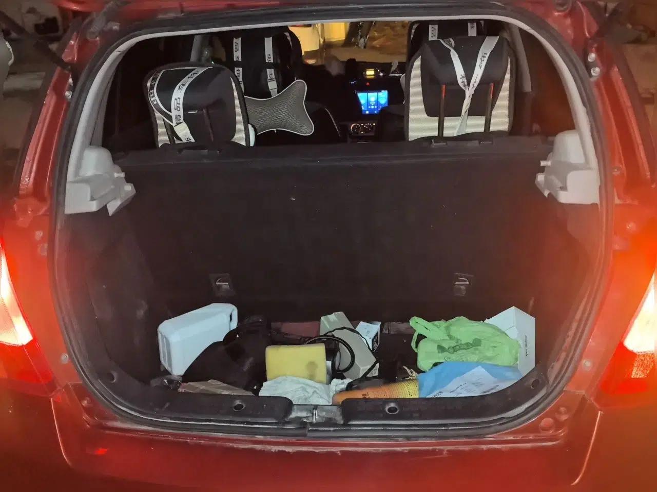 Suzuki Swift 2013 1.3L Manual Value Edition — миниатюра 20
