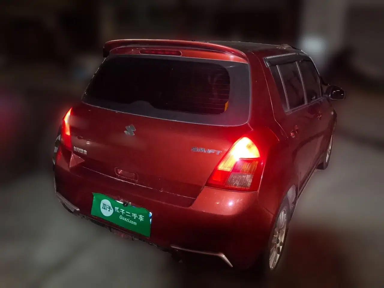 Suzuki Swift 2013 1.3L Manual Value Edition — миниатюра 6