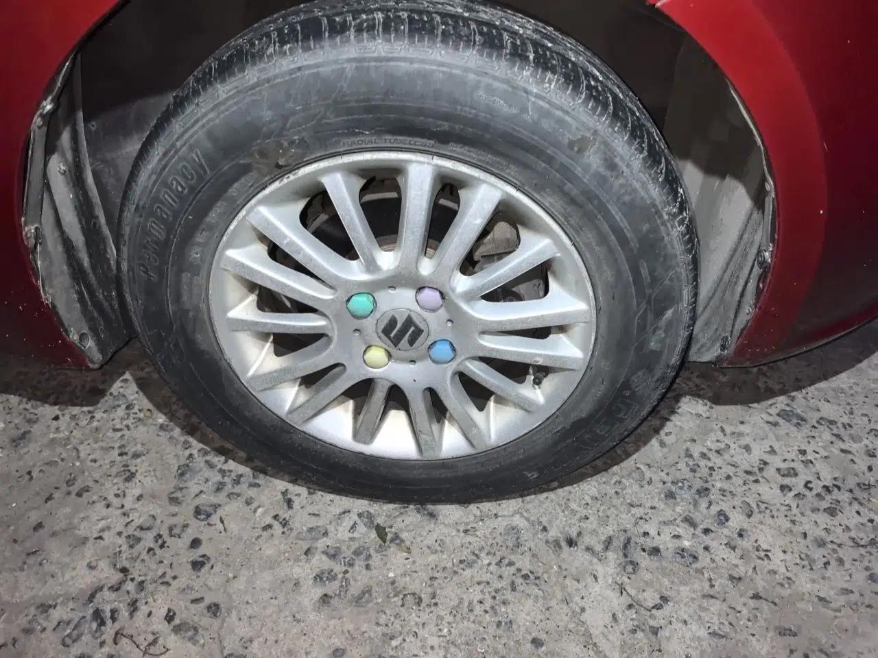 Suzuki Swift 2013 1.3L Manual Value Edition — миниатюра 8