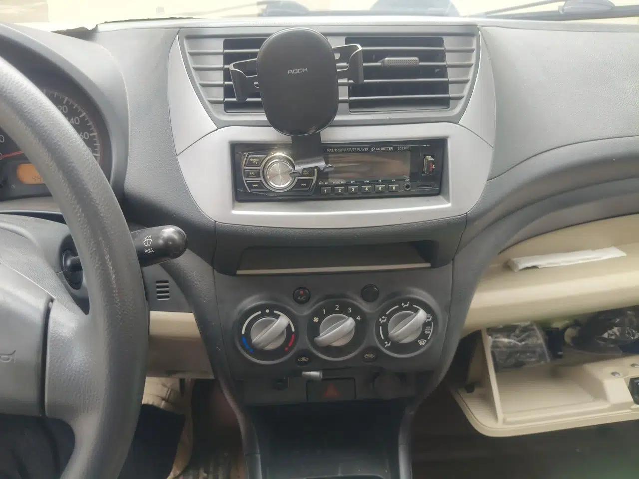 Suzuki Alto 2009 1.0L Manual Comfort Edition — миниатюра 14