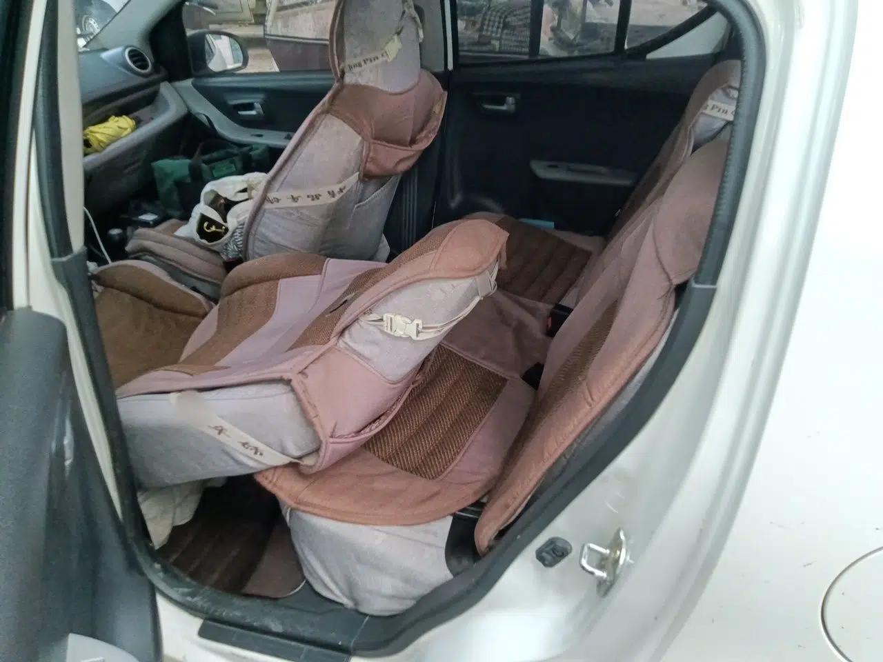 Suzuki Alto 2013 1.0L Manual Luxury Model — миниатюра 18