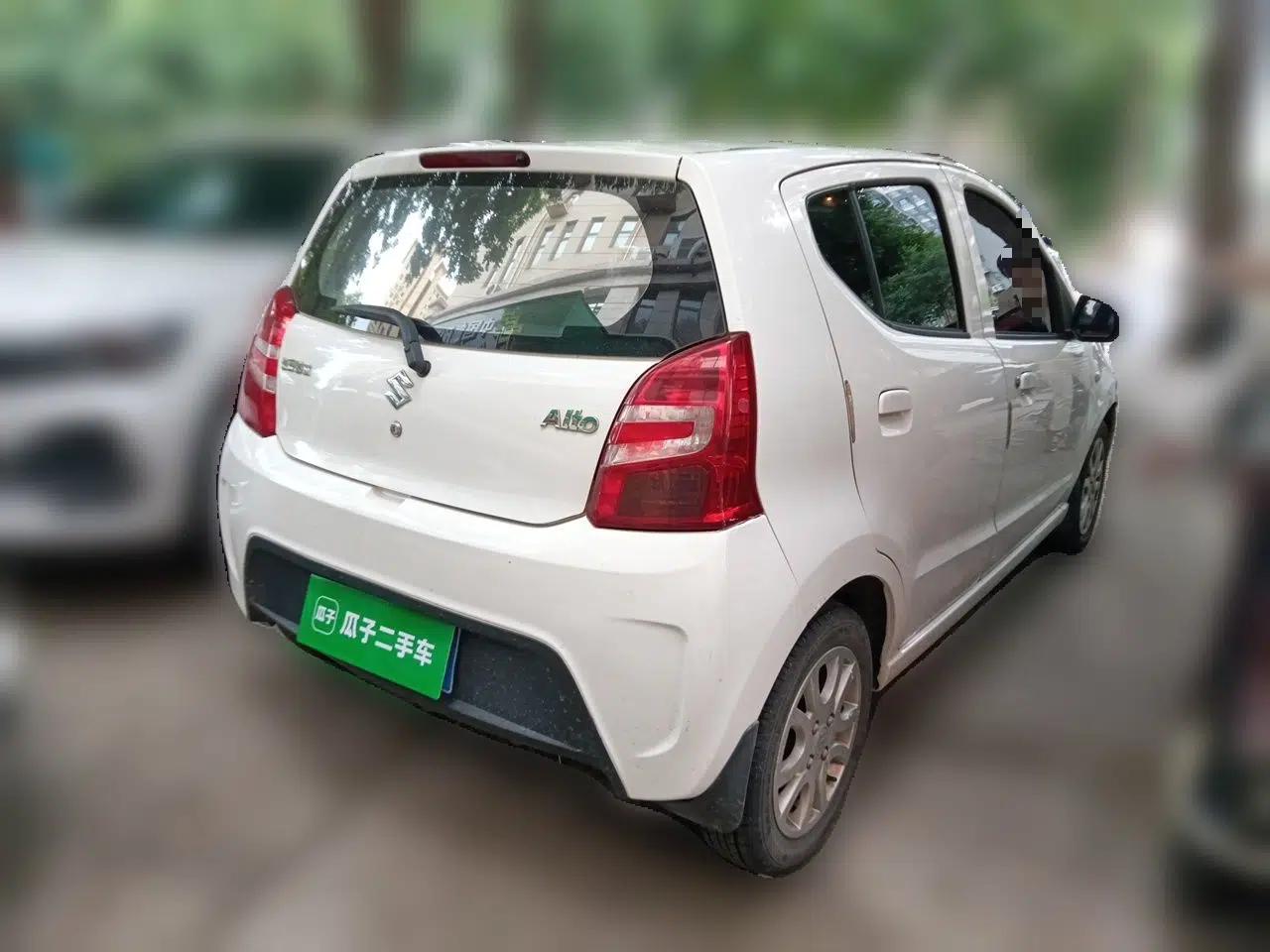 Suzuki Alto 2013 1.0L Manual Luxury Model — миниатюра 6
