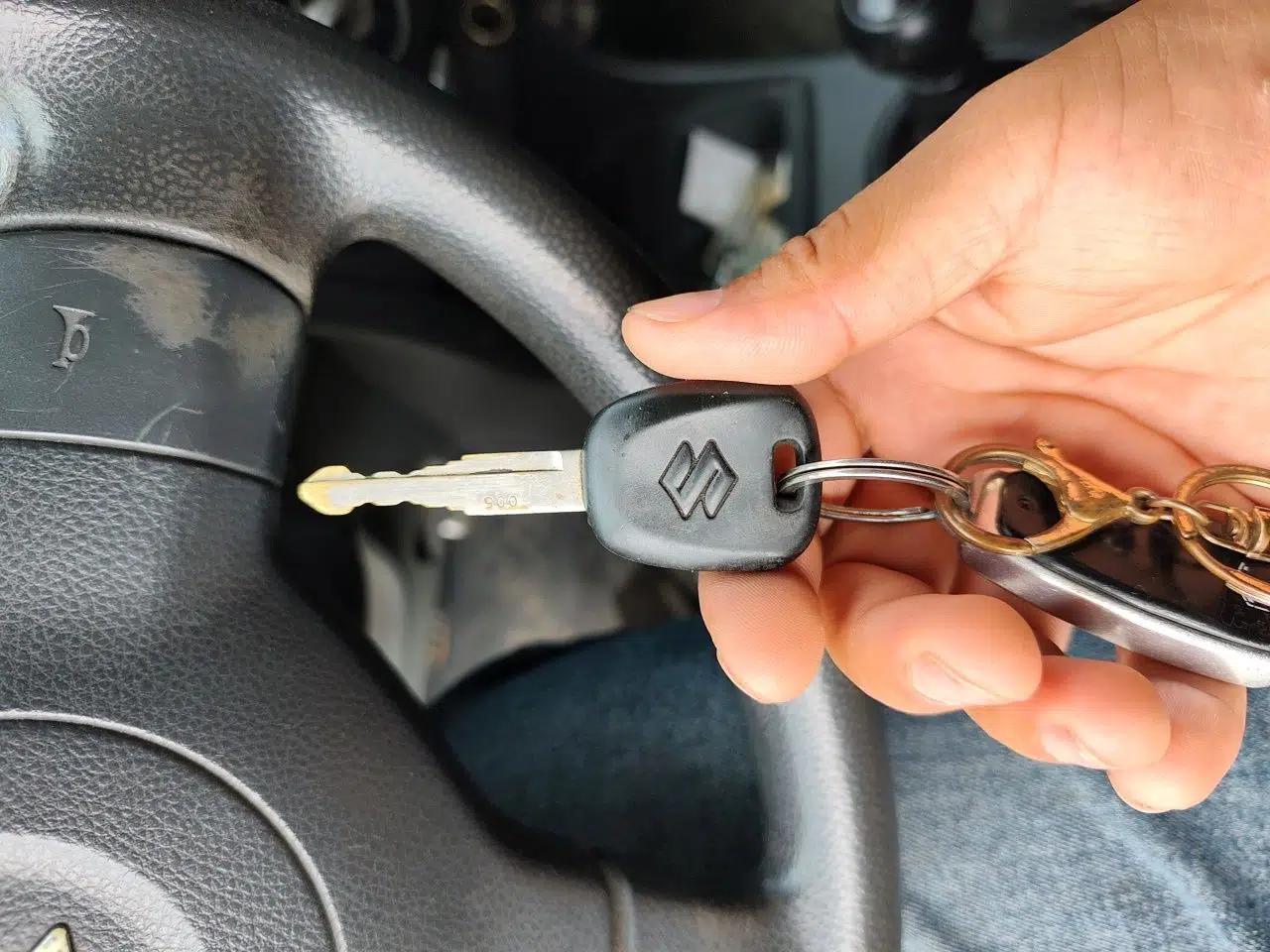 Suzuki Alto 2013 Revised Version 1.0L Manual Comfort Edition — миниатюра 9