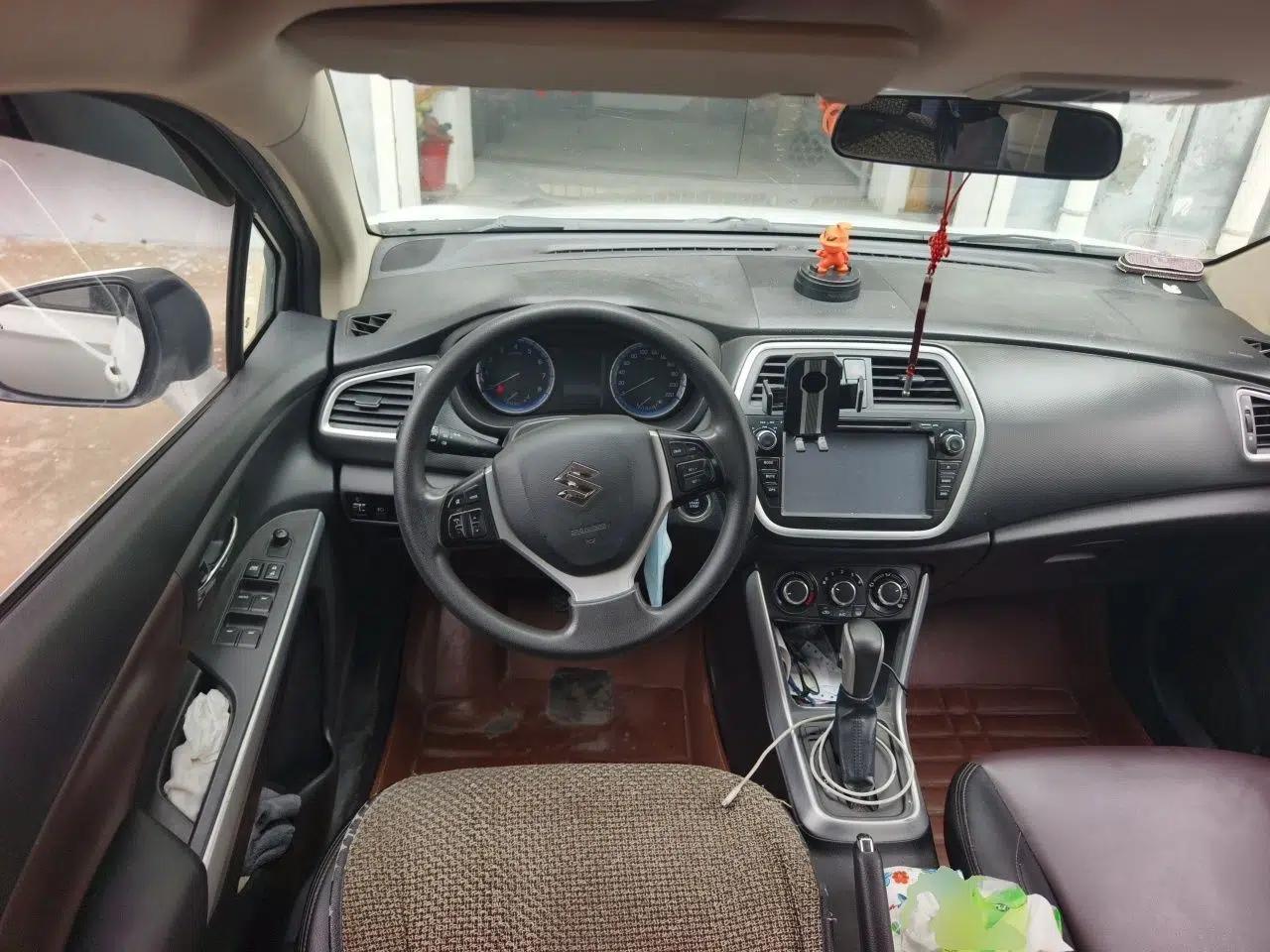 Suzuki S-Cross 2014 1.6L CVT Two-Wheel Drive Entry Model — миниатюра 11