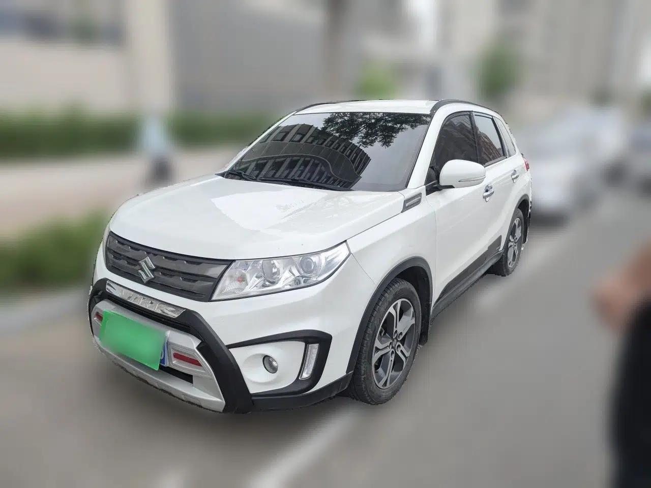 Suzuki Vitara 2016 1.4T Manual Two-Wheel-Drive Elite Model — миниатюра 1