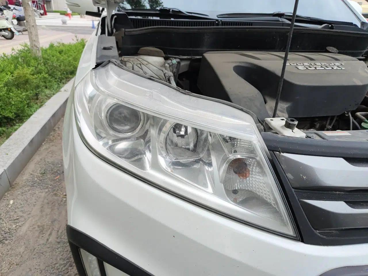 Suzuki Vitara 2016 1.4T Manual Two-Wheel-Drive Elite Model — миниатюра 7