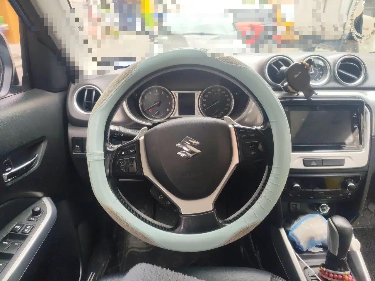 Suzuki Vitara 2016 1.4T Automatic Two-Wheel Drive Luxury Version — миниатюра 11