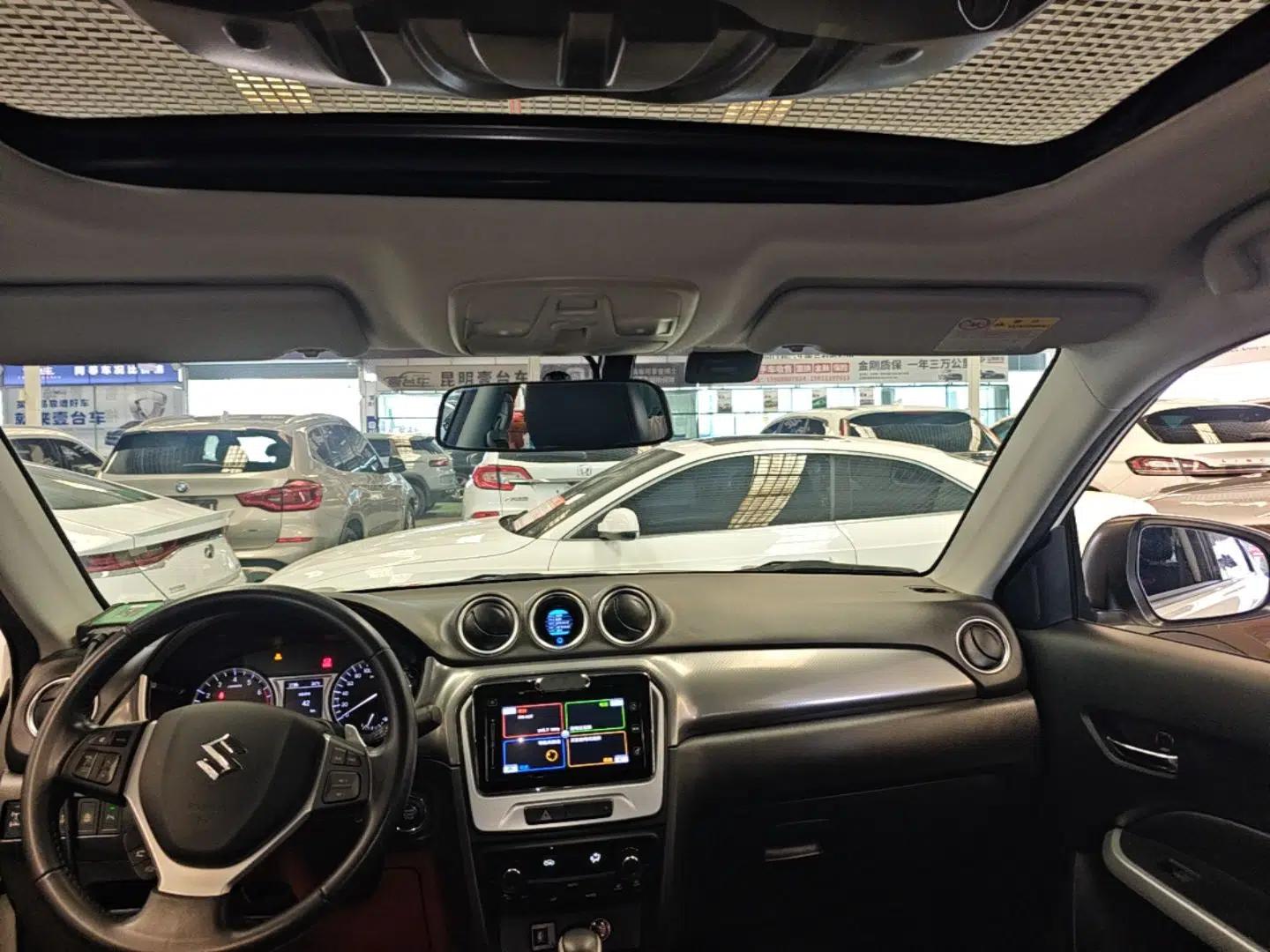 Suzuki Vitara 2016 1.4T Automatic Two-Wheel Drive Luxury Version — миниатюра 21