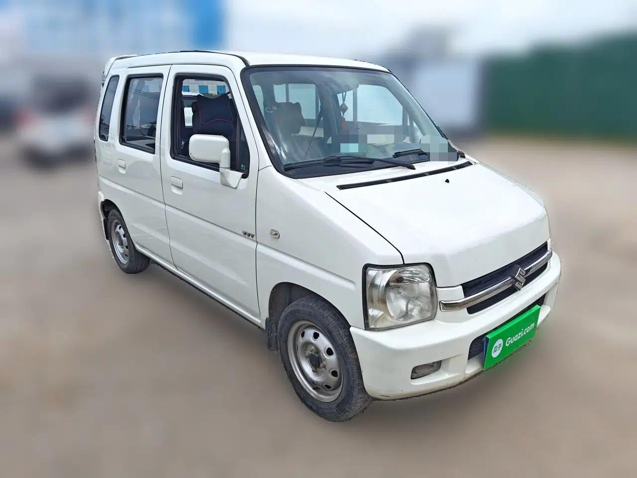 Suzuki Wagon R 2016 1.4L Manual Value Model — миниатюра 3