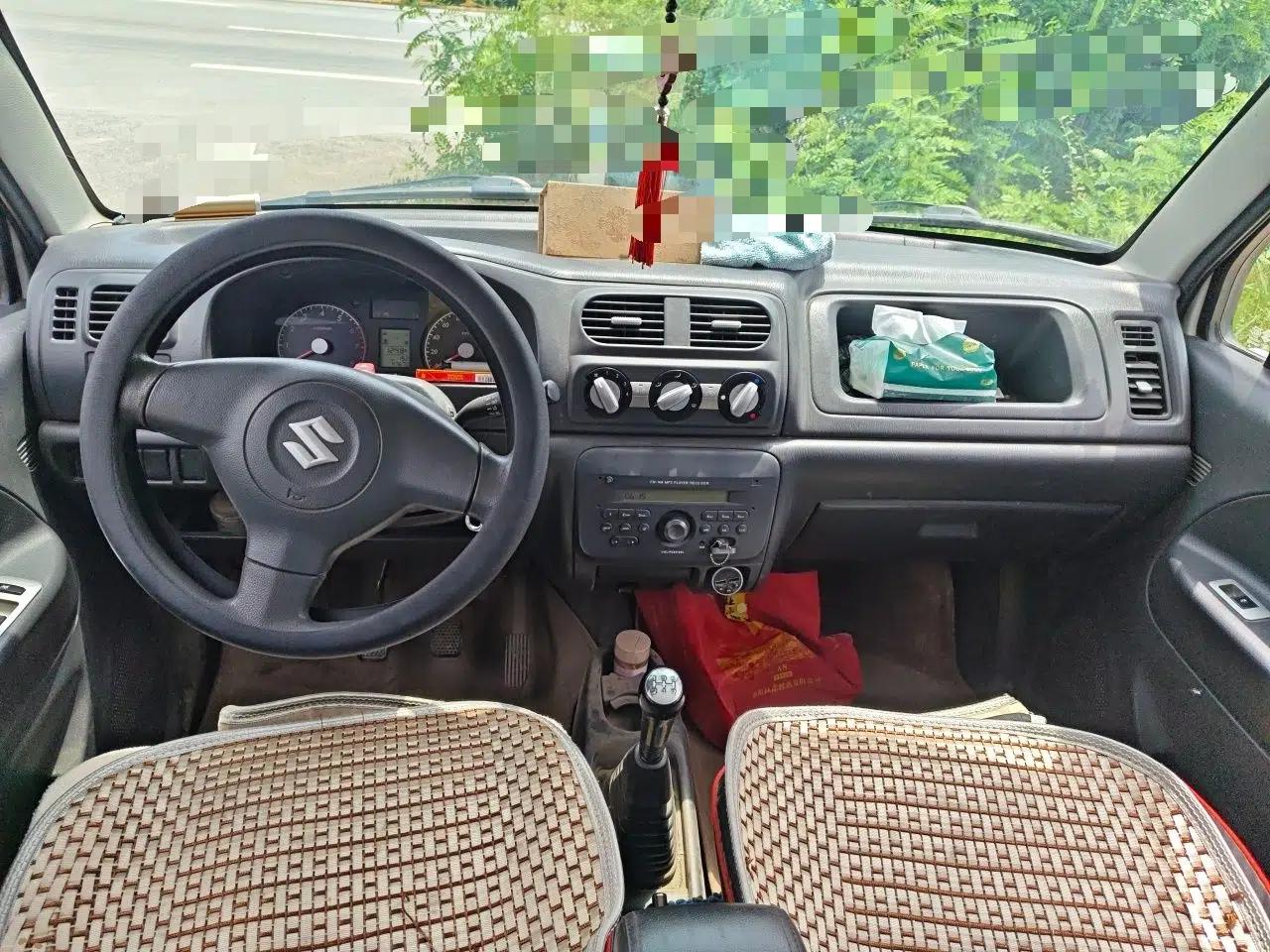 Suzuki Wagon R 2016 1.4L Manual Value Model — миниатюра 10