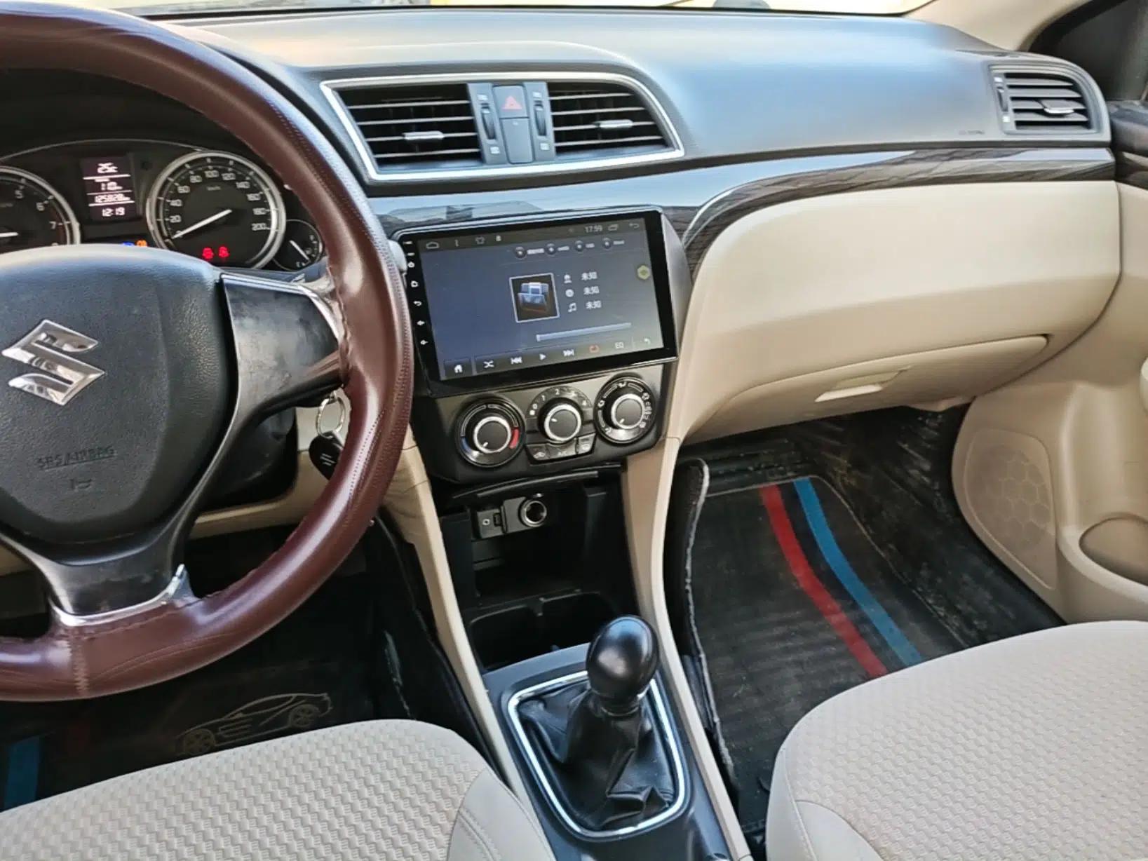 Suzuki Alivio 2015 1.6L Manual Comfort Model — миниатюра 16