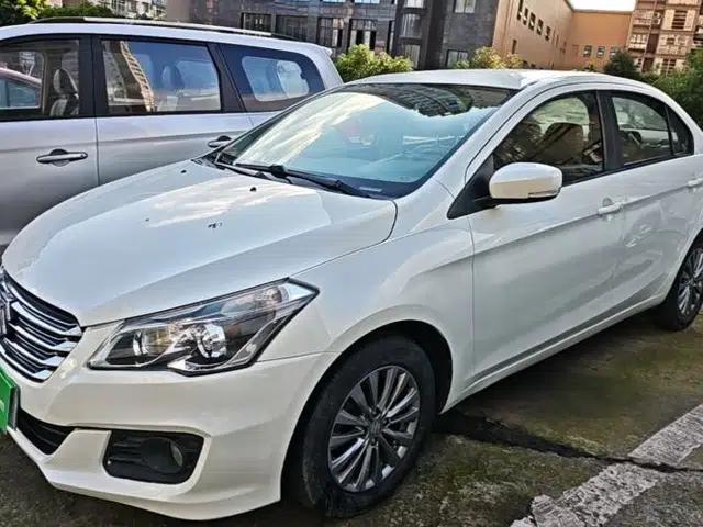 Suzuki Alivio 2015 1.6L Manual Comfort Model