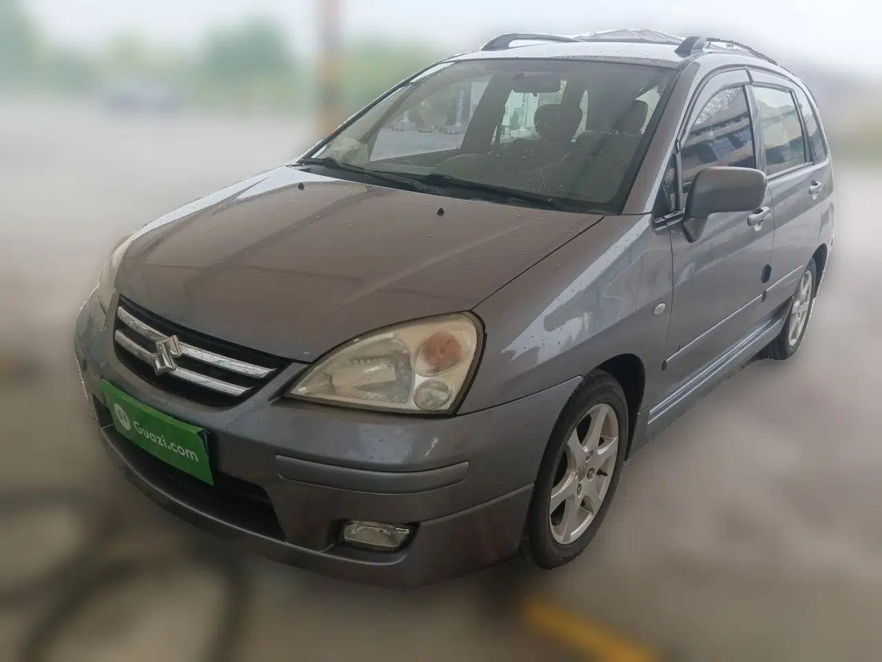 Suzuki Liana 2012 Hatchback 1.6L Automatic Special Edition — миниатюра 1