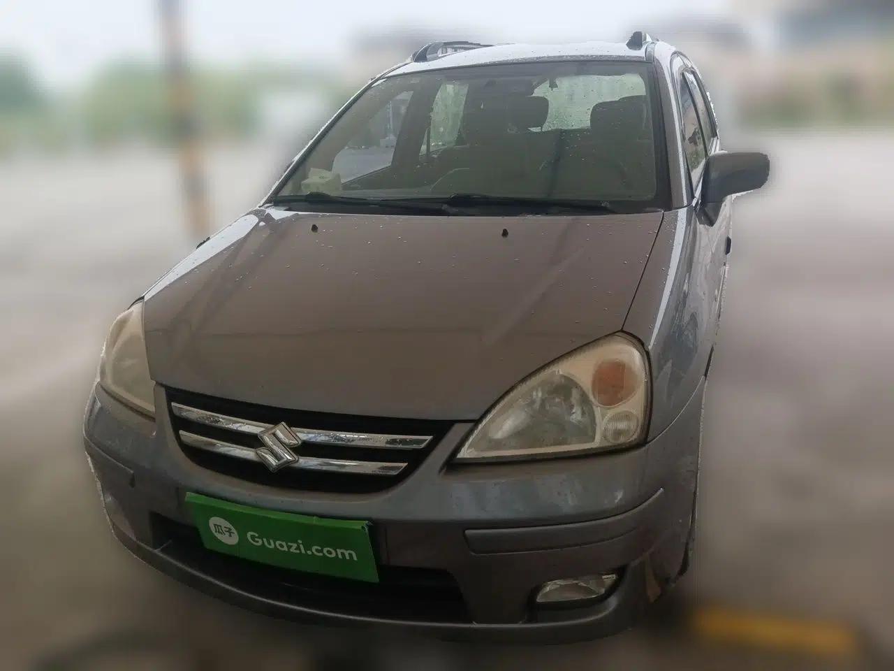 Suzuki Liana 2012 Hatchback 1.6L Automatic Special Edition — миниатюра 2