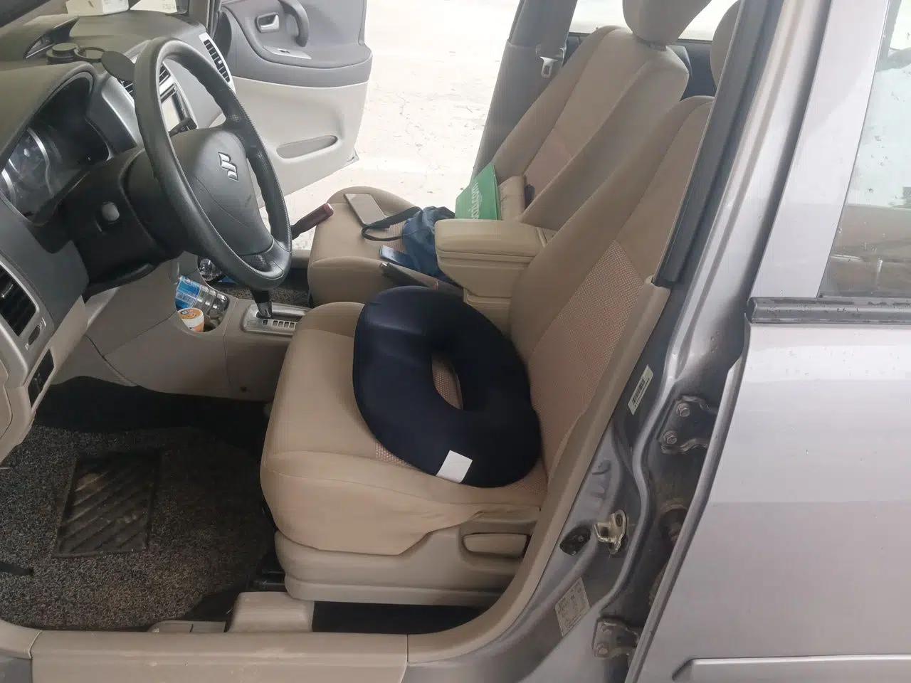 Suzuki Liana 2012 Hatchback 1.6L Automatic Special Edition — миниатюра 16