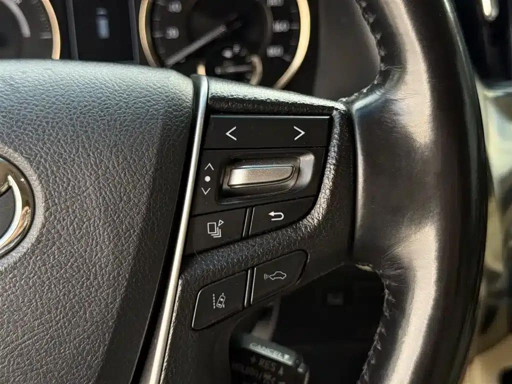 2020 Alphard Hybrid 2.5L Premium Edition — миниатюра 20