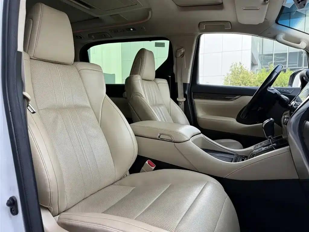 2020 Alphard Hybrid 2.5L Premium Edition — миниатюра 24