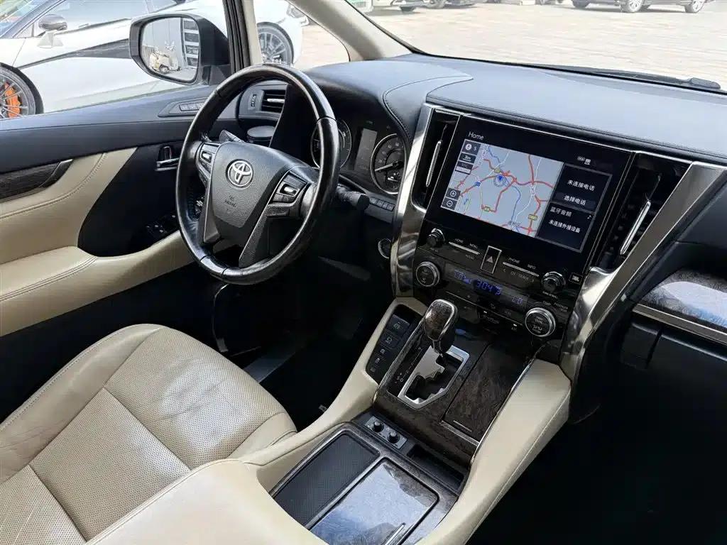2020 Alphard Hybrid 2.5L Premium Edition — миниатюра 26