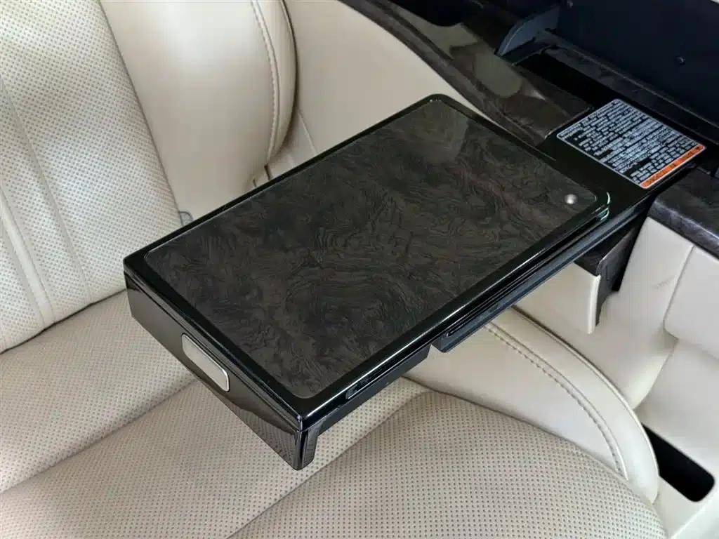 2020 Alphard Hybrid 2.5L Premium Edition — миниатюра 31
