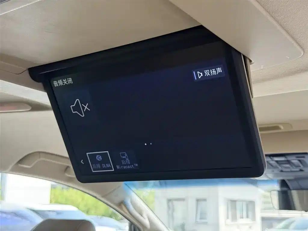 2020 Alphard Hybrid 2.5L Premium Edition — миниатюра 41