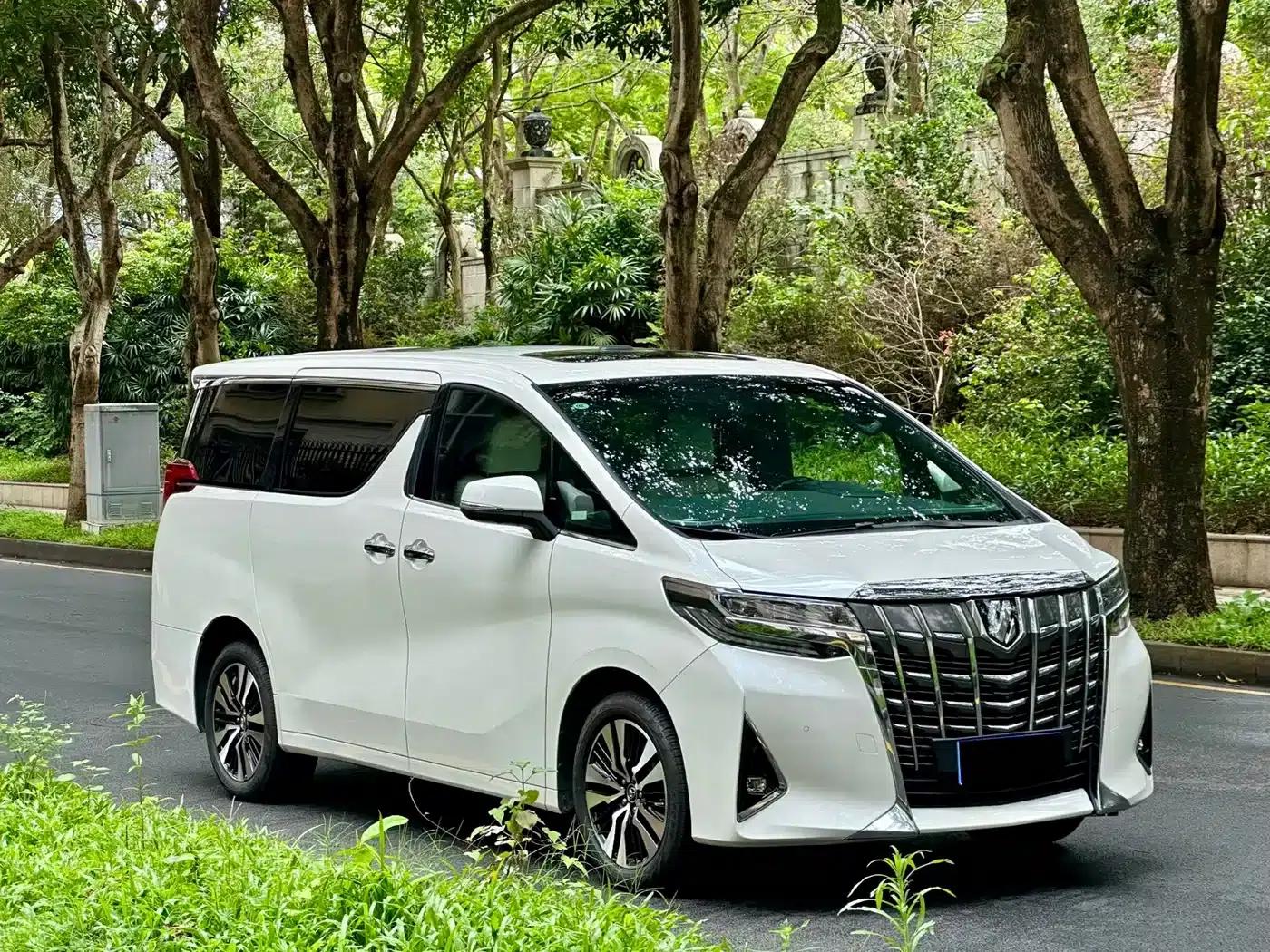 2018 Alphard Facelift 3.5L Premium Edition — миниатюра 3