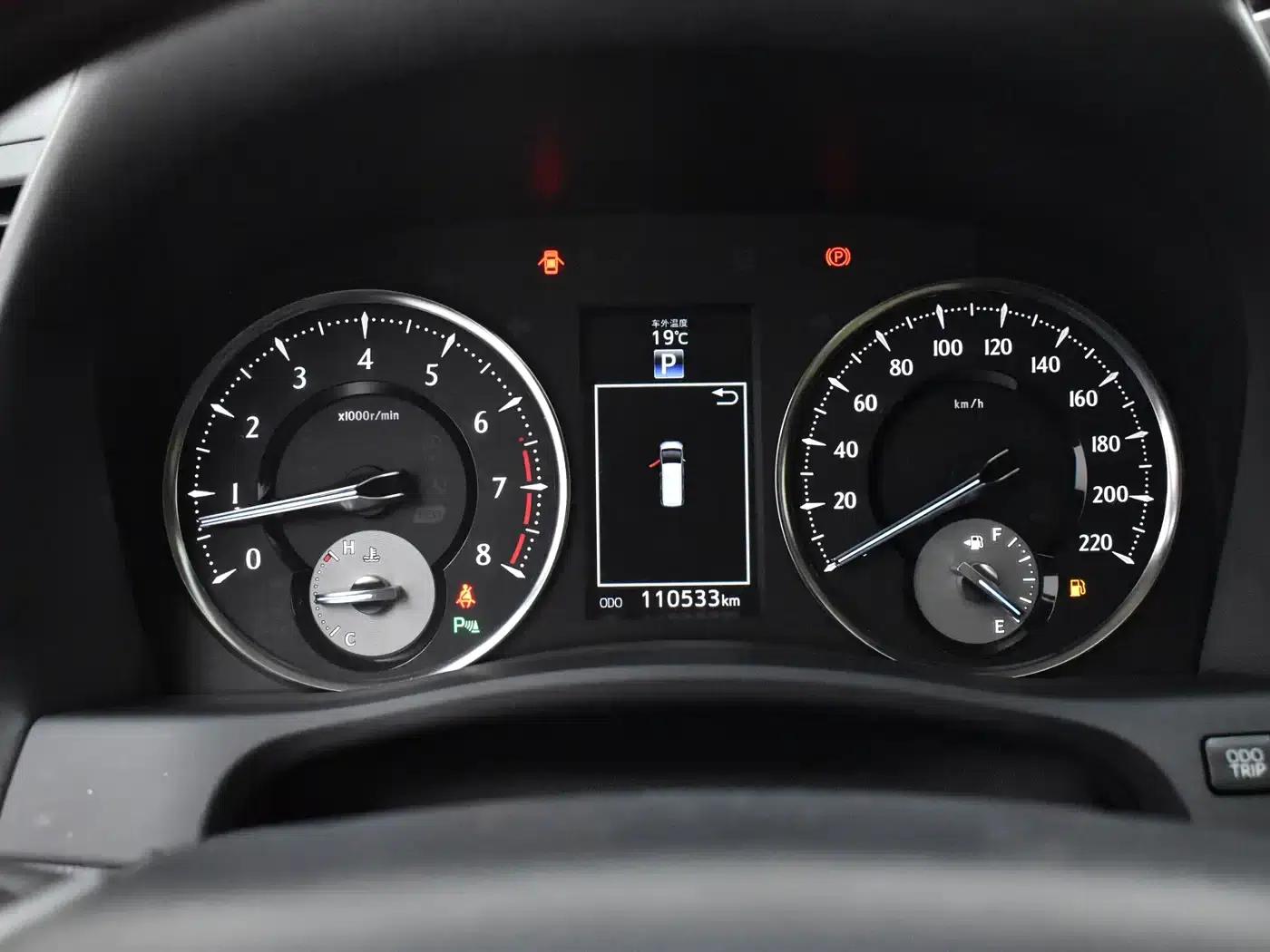 2015 Alphard 3.5L Premium Edition — миниатюра 12
