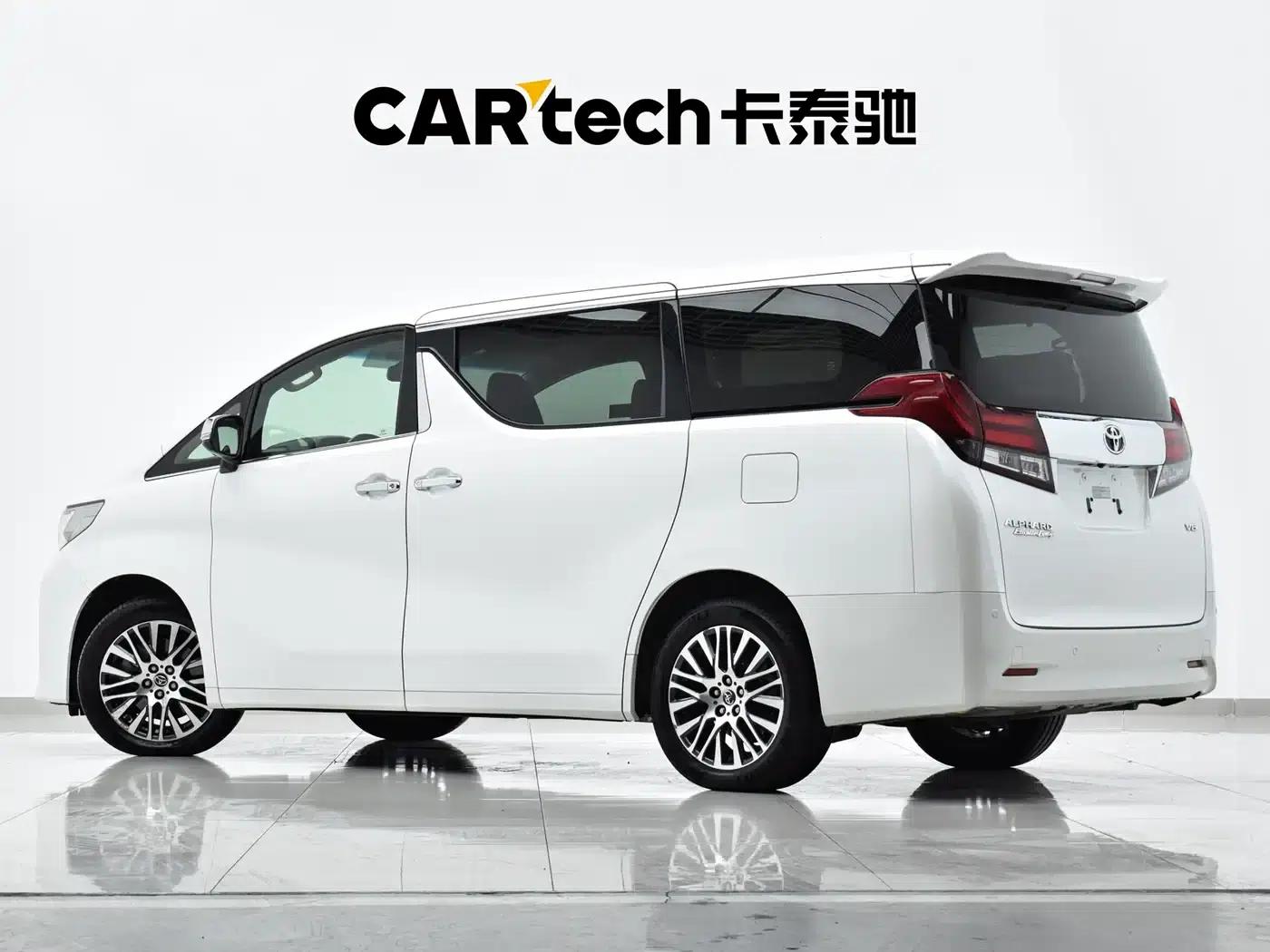 2015 Alphard 3.5L Premium Edition — миниатюра 24