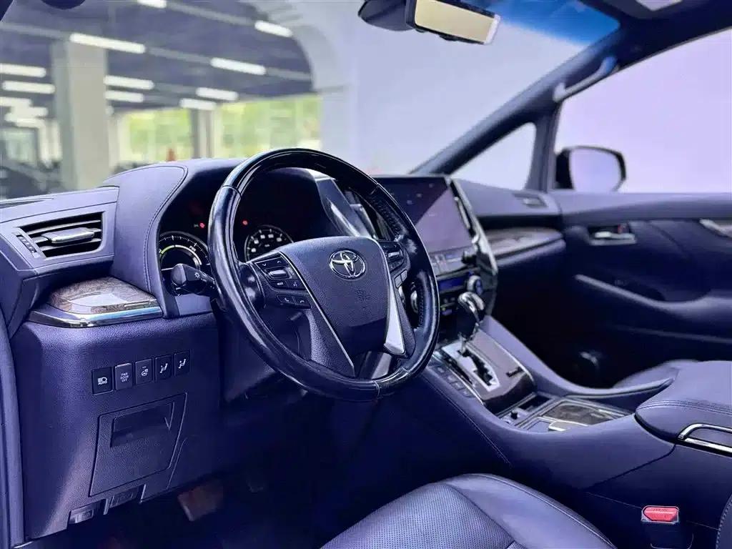2021 Alphard Hybrid 2.5L Premium Edition — миниатюра 5