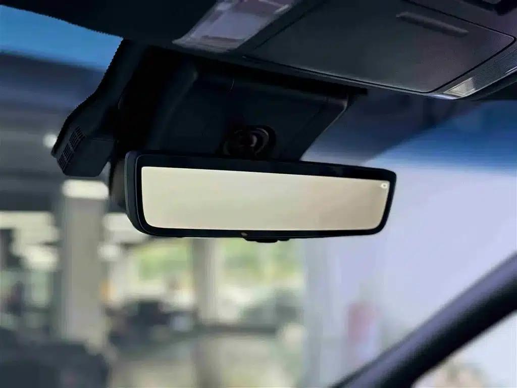 2021 Alphard Hybrid 2.5L Premium Edition — миниатюра 10