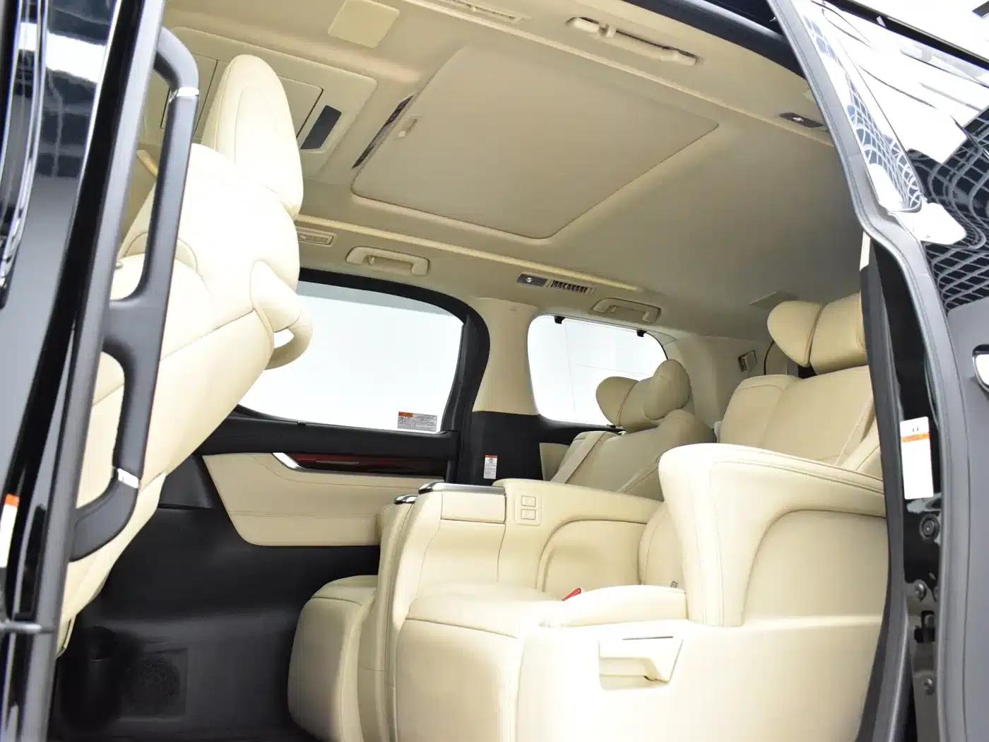 2015 Alphard 3.5L Luxury Edition — миниатюра 16