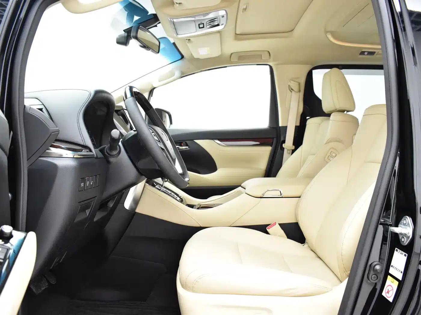 2015 Alphard 3.5L Luxury Edition — миниатюра 6
