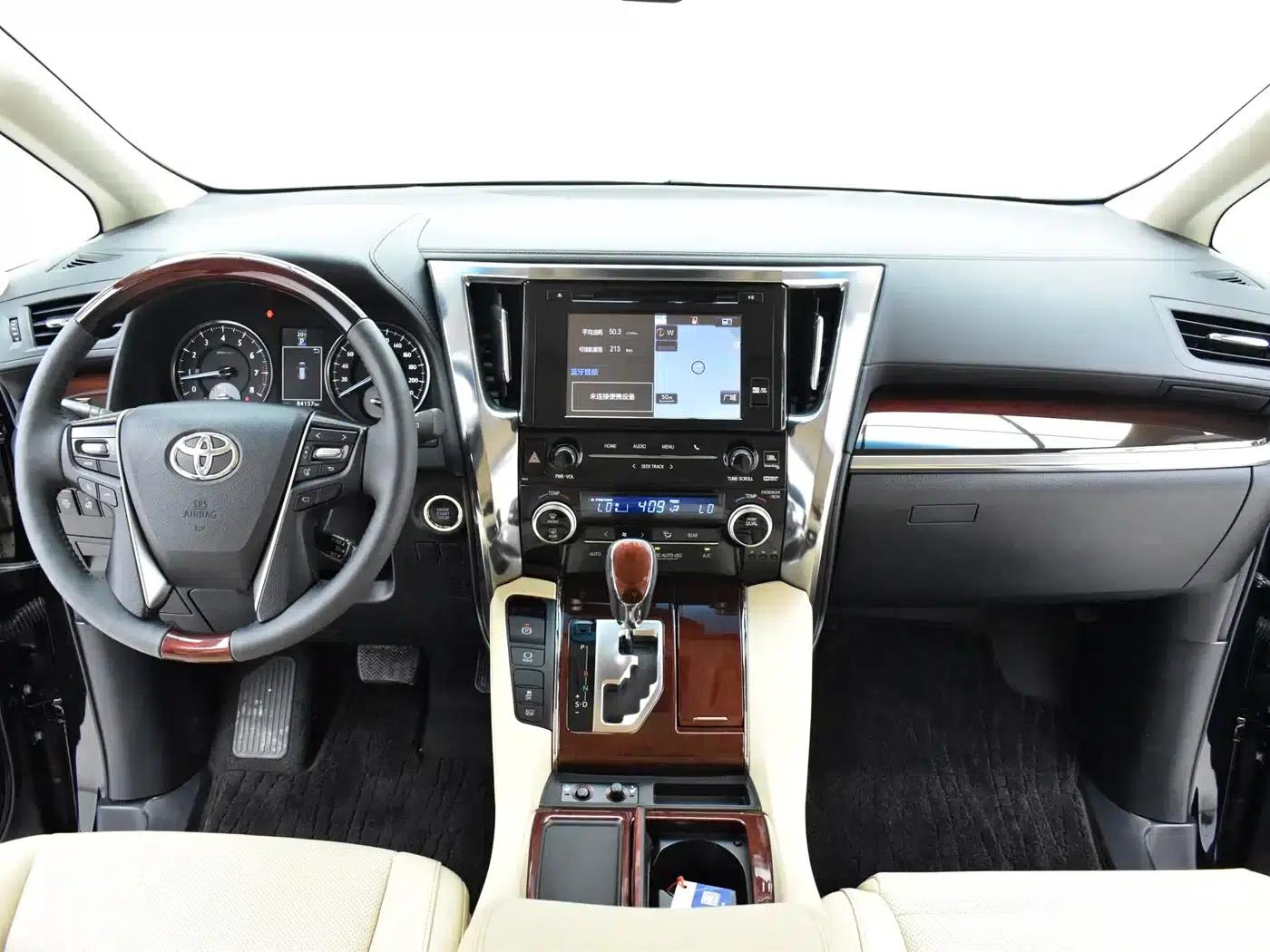 2015 Alphard 3.5L Luxury Edition — миниатюра 7