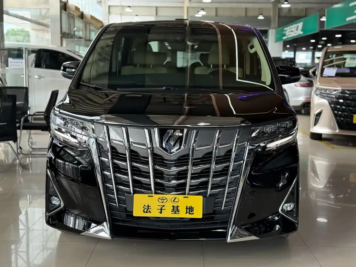 2018 Alphard Facelift 3.5L Premium Edition — миниатюра 2