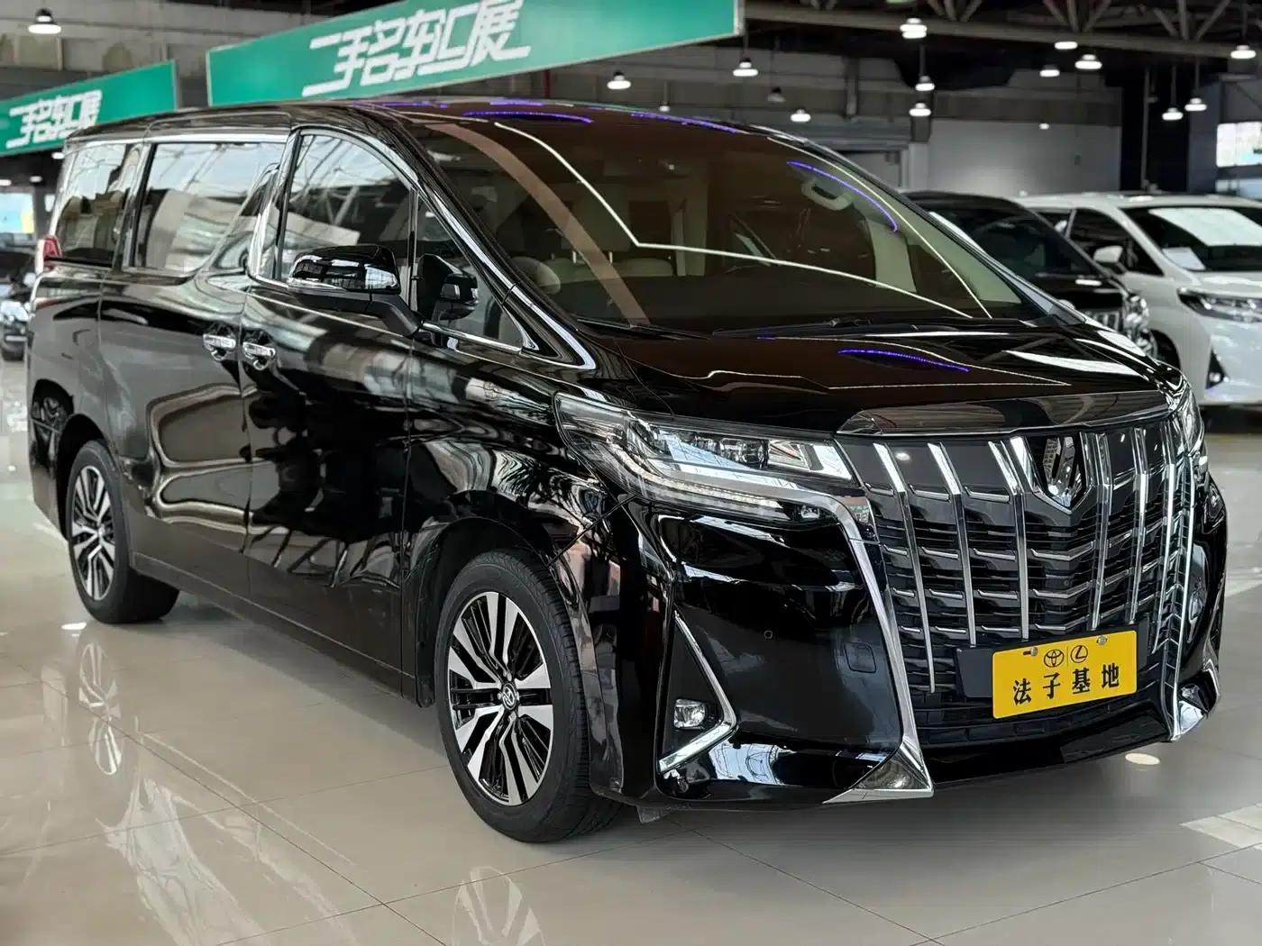 2018 Alphard Facelift 3.5L Premium Edition — миниатюра 3